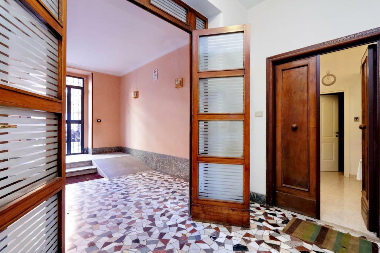 Bbhome Trastevere Station White Chic Apartment ローマ エクステリア 写真